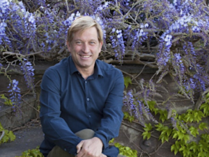 PAUL BANGAY BIG GARDEN DESIGN: AN EVENING